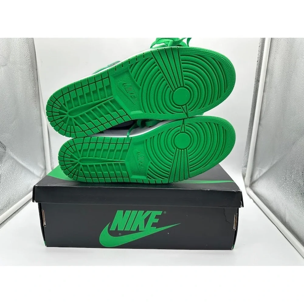 Nike Air Jordan 1 Retro High OG Lucky Green Black White DZ5485-031 Mens Shoes